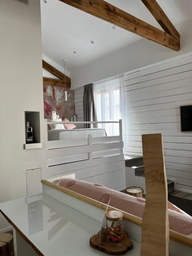 Appartamento Pan Pan Le Lapin Aubagne-Cassis-Aix En Provence Esterno foto
